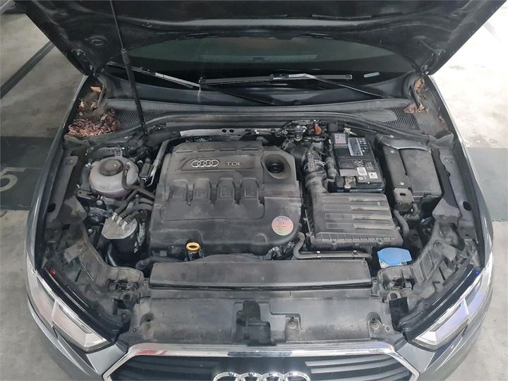 Photo 21 VIN: WAUZZZ8V5JA000733 - AUDI A3 