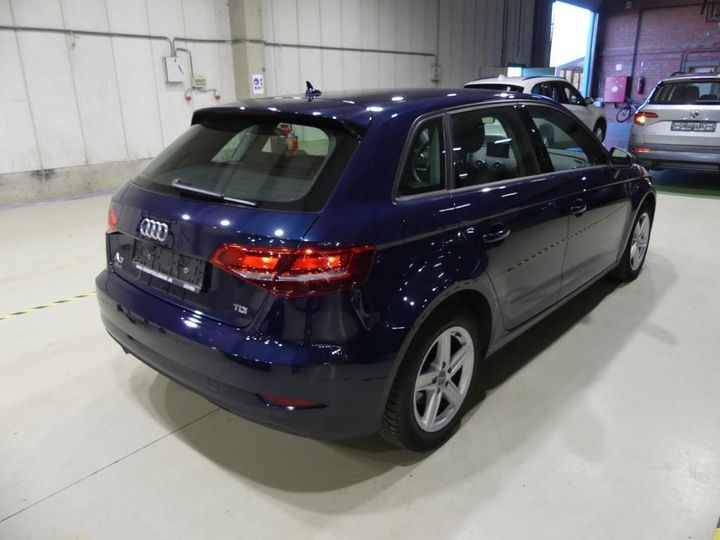 Photo 2 VIN: WAUZZZ8V5JA011134 - AUDI A3 SPORTBACK 