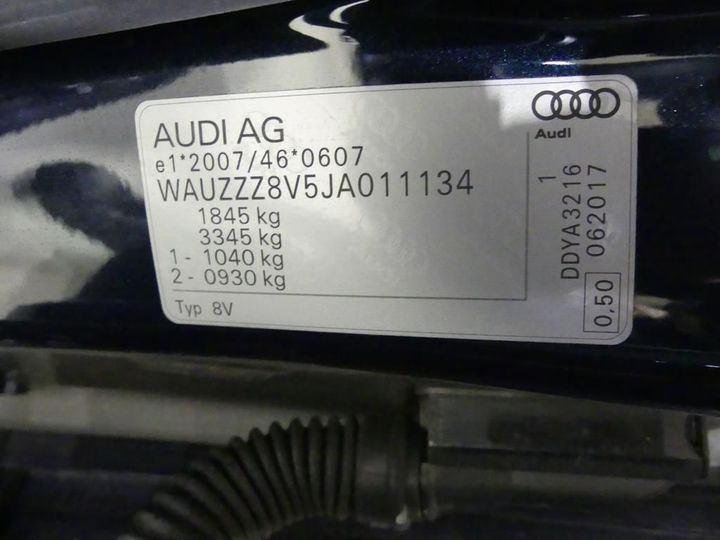 Photo 4 VIN: WAUZZZ8V5JA011134 - AUDI A3 SPORTBACK 