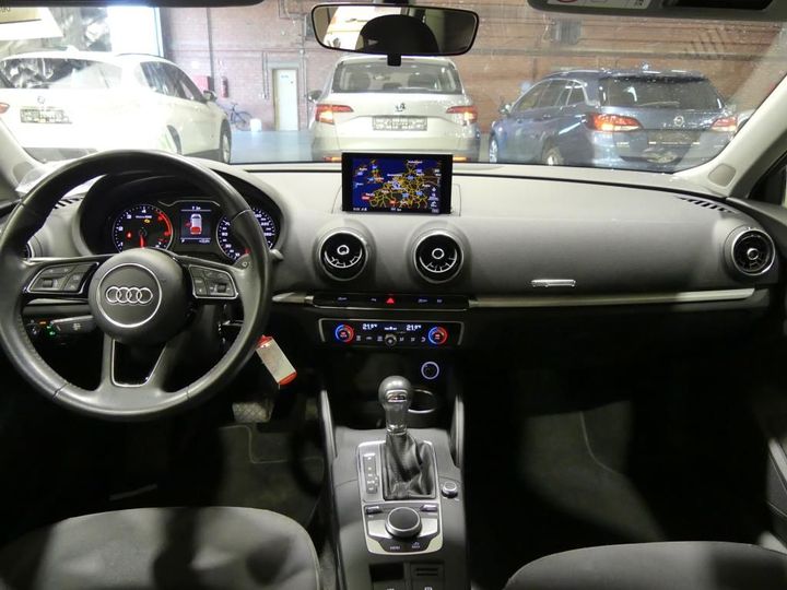 Photo 8 VIN: WAUZZZ8V5JA011134 - AUDI A3 SPORTBACK 