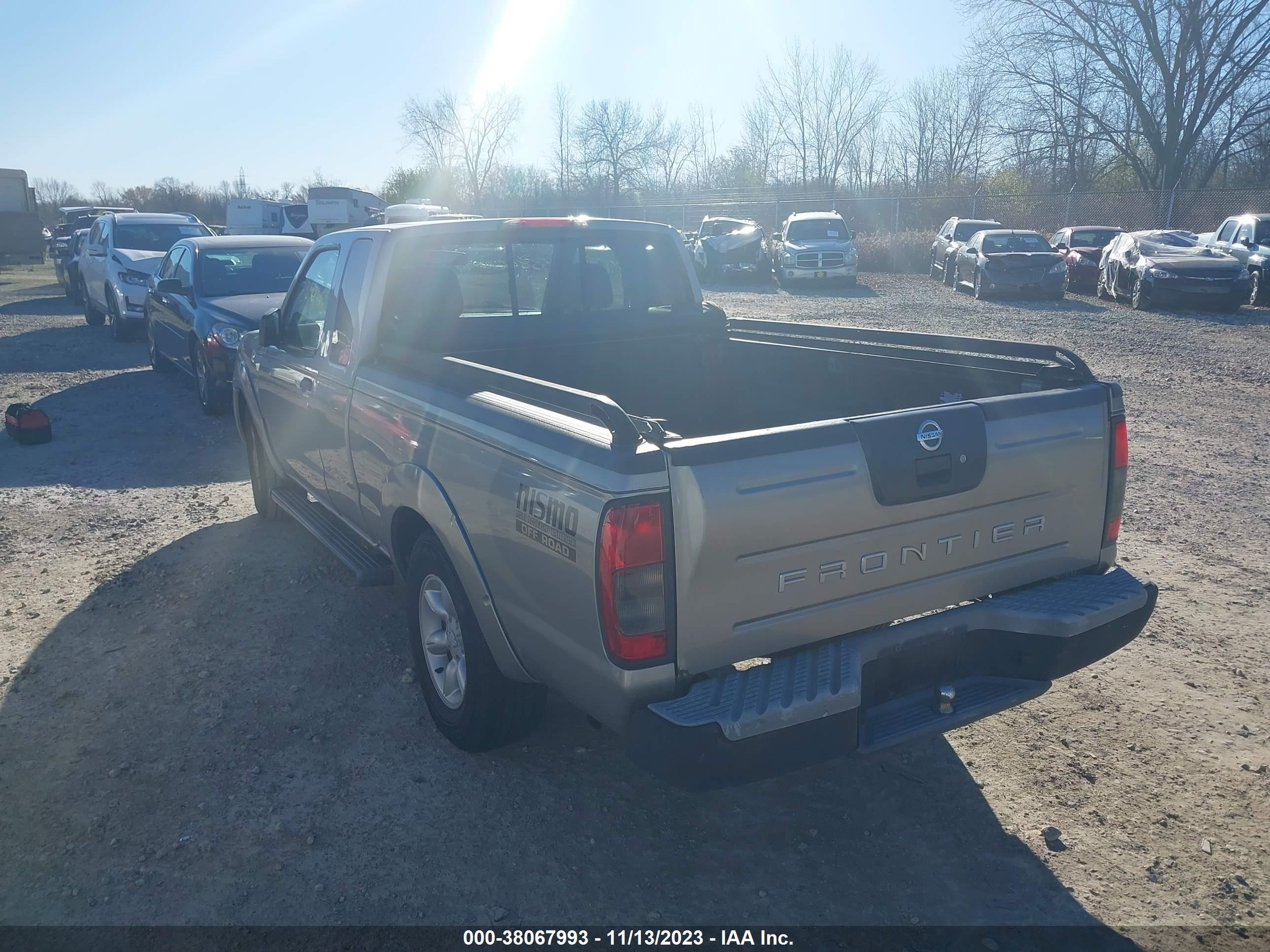 Photo 2 VIN: WAUZZZ8V5JA031500 - NISSAN NAVARA (FRONTIER) 