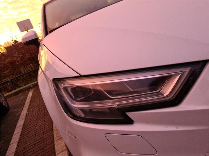 Photo 11 VIN: WAUZZZ8V5JA067333 - AUDI A3 SPORTBACK 