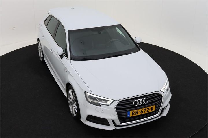 Photo 2 VIN: WAUZZZ8V5JA067333 - AUDI A3 SPORTBACK 