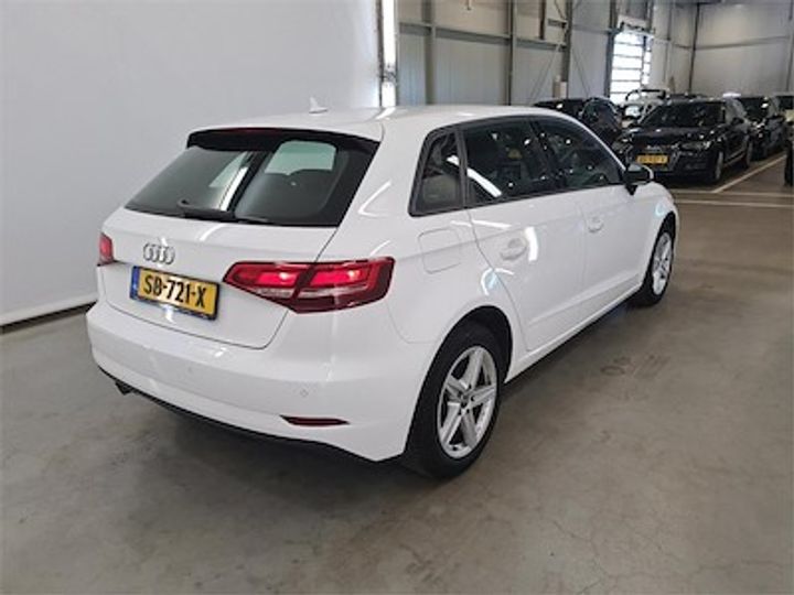 Photo 3 VIN: WAUZZZ8V5JA085590 - AUDI A3 SPORTBACK 