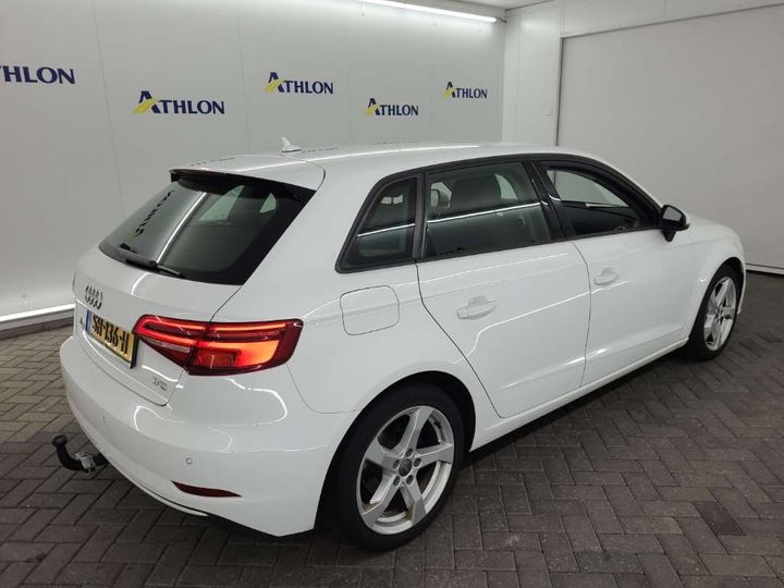 Photo 2 VIN: WAUZZZ8V5JA103585 - AUDI A3 SPORTBACK 