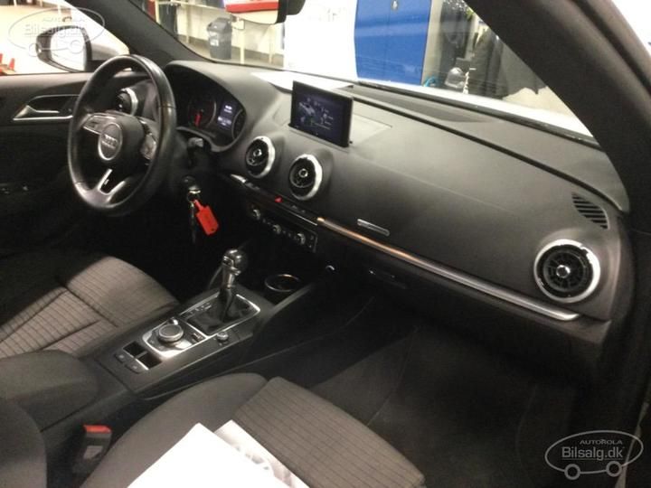 Photo 7 VIN: WAUZZZ8V5K1021700 - AUDI A3 CABRIOLET 