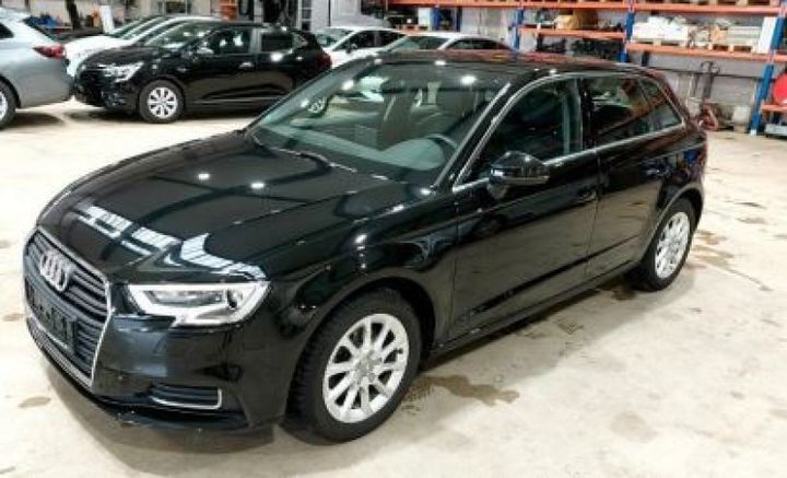 Photo 1 VIN: WAUZZZ8V5KA030493 - AUDI A3 