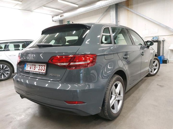 Photo 1 VIN: WAUZZZ8V5KA111428 - AUDI A3 SPORTBACK 