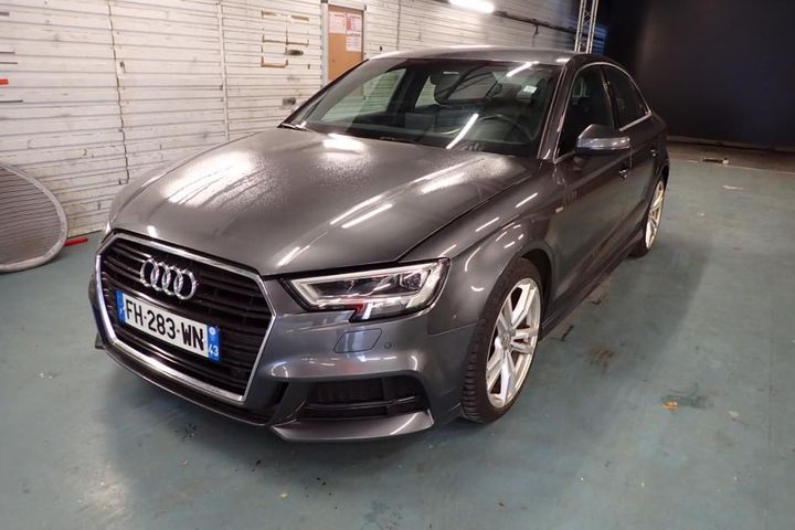 Photo 1 VIN: WAUZZZ8V5KA117584 - AUDI A3 BERLINE 