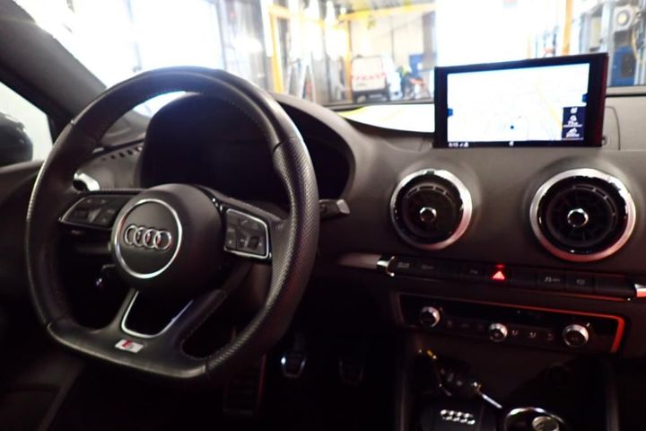 Photo 8 VIN: WAUZZZ8V5KA117584 - AUDI A3 BERLINE 