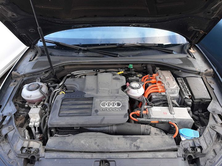 Photo 8 VIN: WAUZZZ8V5LA050499 - AUDI A3 