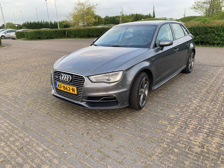 Photo 0 VIN: WAUZZZ8V6GA010566 - AUDI A3 SPORTBACK 