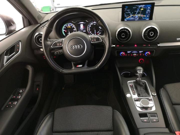 Photo 14 VIN: WAUZZZ8V6GA012687 - AUDI A3 