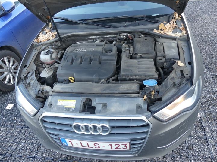 Photo 22 VIN: WAUZZZ8V6GA059184 - AUDI A3 