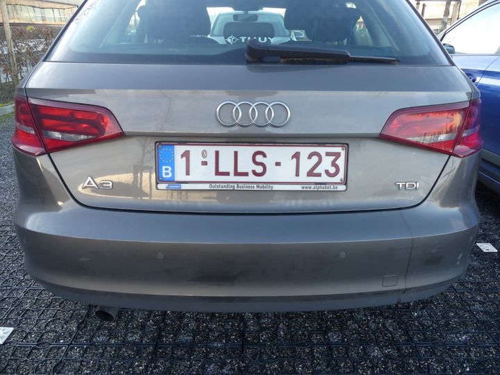 Photo 27 VIN: WAUZZZ8V6GA059184 - AUDI A3 