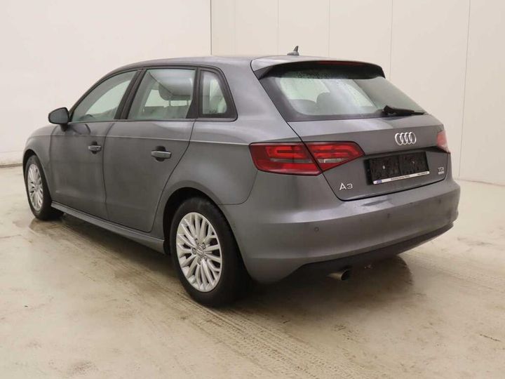 Photo 9 VIN: WAUZZZ8V6GA088247 - AUDI A3 