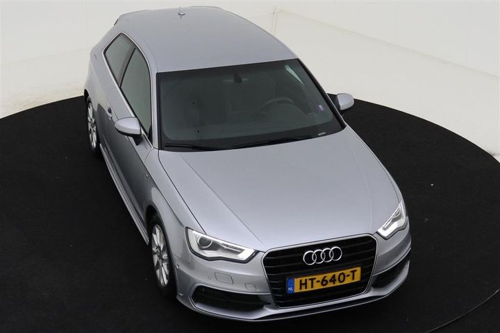 Photo 2 VIN: WAUZZZ8V6GA090824 - AUDI A3 