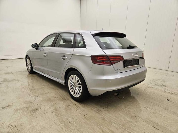 Photo 8 VIN: WAUZZZ8V6GA123336 - AUDI A3 