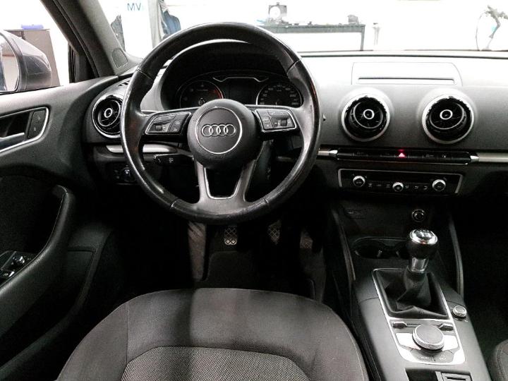 Photo 12 VIN: WAUZZZ8V6H1010441 - AUDI A3 BERLINE 