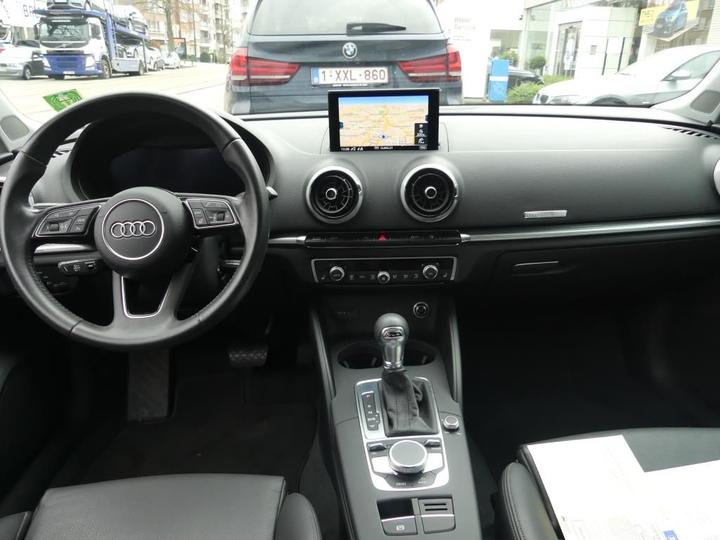 Photo 7 VIN: WAUZZZ8V6H1025215 - AUDI A3 SEDAN 