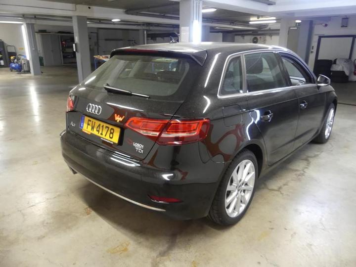 Photo 2 VIN: WAUZZZ8V6HA025764 - AUDI A3 SPORTBACK 