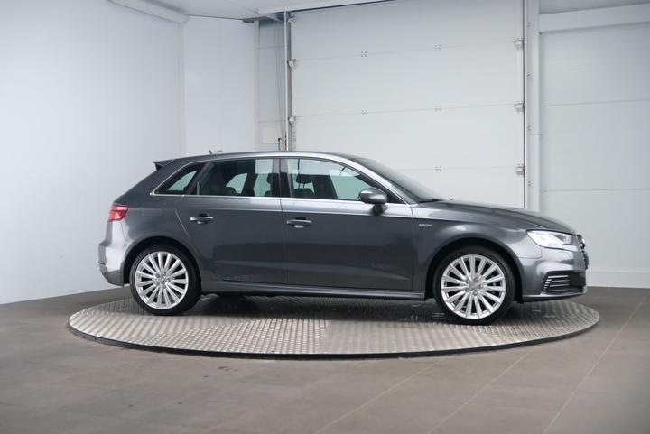 Photo 5 VIN: WAUZZZ8V6HA063107 - AUDI A3 SPORTBACK 