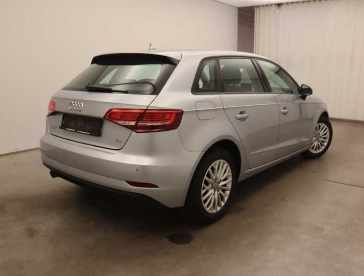 Photo 2 VIN: WAUZZZ8V6HA086743 - AUDI A3 SPORTBACK FL&#3916 