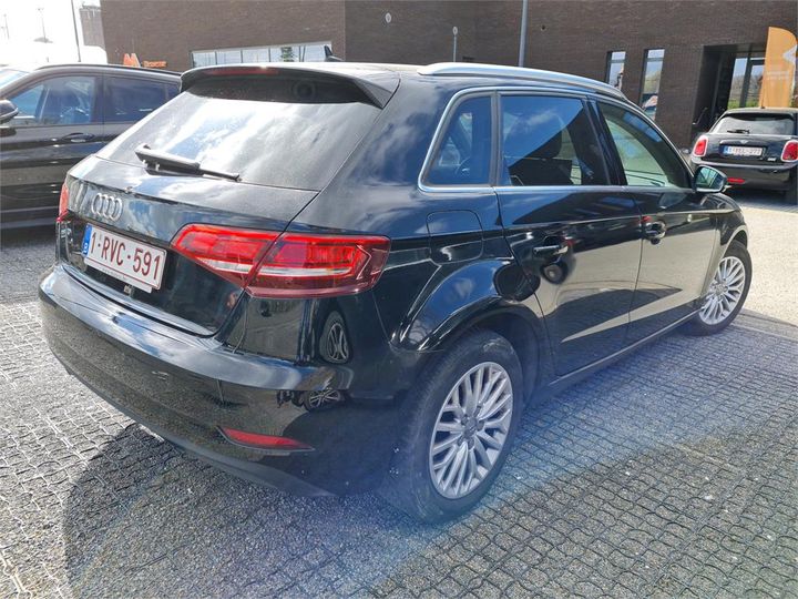 Photo 2 VIN: WAUZZZ8V6HA113388 - AUDI A3 