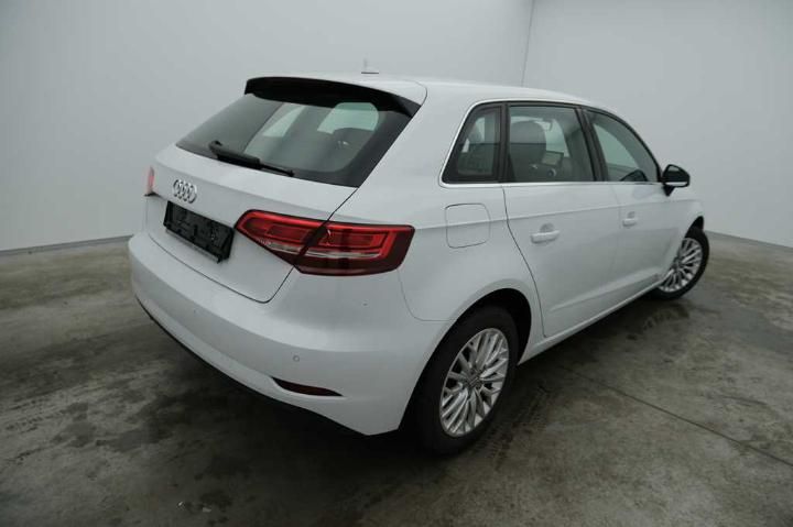 Photo 2 VIN: WAUZZZ8V6HA113701 - AUDI A3 SPORTBACK FL&#3916 