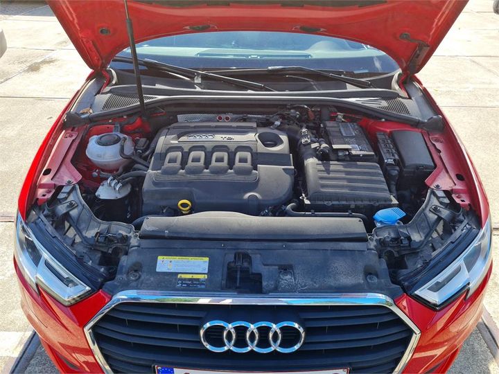 Photo 10 VIN: WAUZZZ8V6J1029481 - AUDI A3 BERLINE 