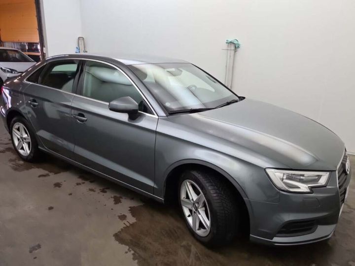 Photo 36 VIN: WAUZZZ8V6J1073271 - AUDI A3 