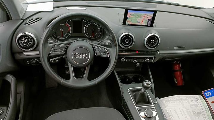 Photo 9 VIN: WAUZZZ8V6J1092077 - AUDI A3 BERLINE FL&#3916 