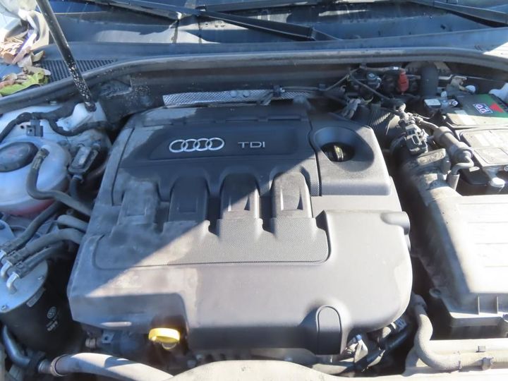 Photo 26 VIN: WAUZZZ8V6J1094492 - AUDI A3 