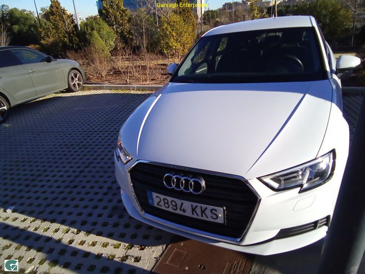 Photo 1 VIN: WAUZZZ8V6JA108956 - AUDI A3 