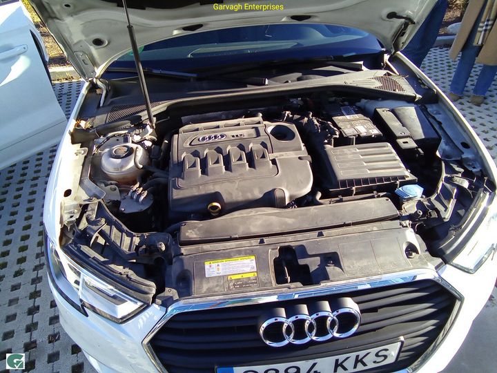 Photo 11 VIN: WAUZZZ8V6JA108956 - AUDI A3 