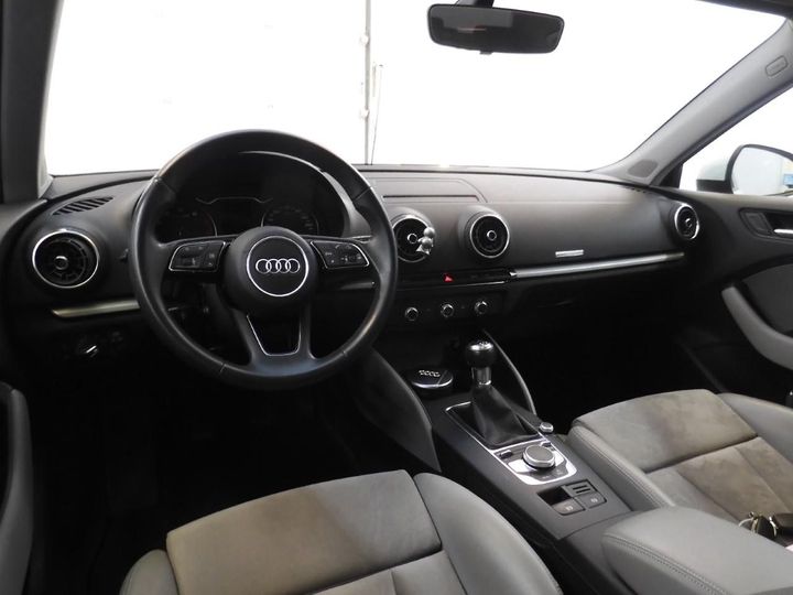 Photo 3 VIN: WAUZZZ8V6JA129533 - AUDI A3 SPORTBACK 