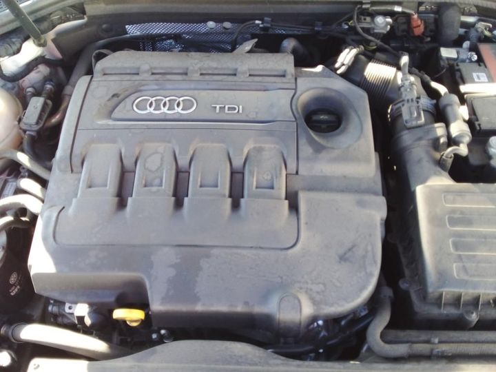 Photo 13 VIN: WAUZZZ8V6JA130939 - AUDI A3 