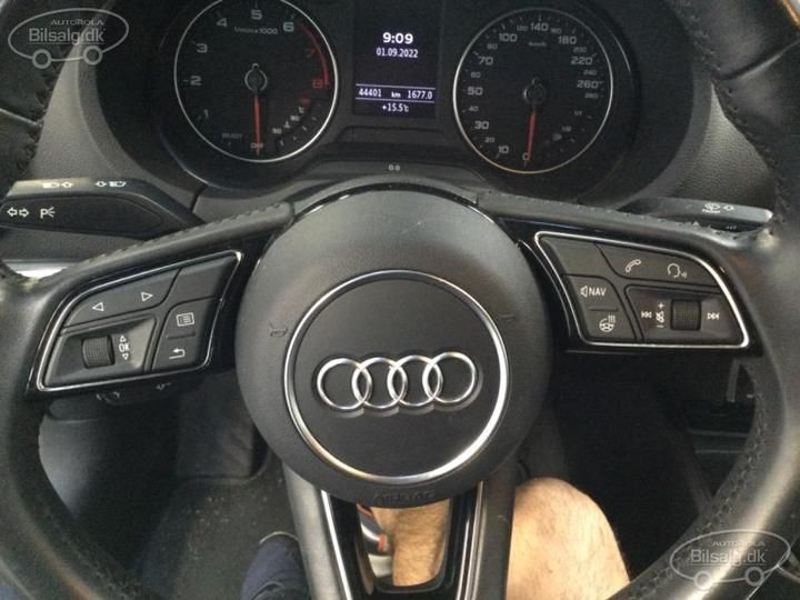 Photo 5 VIN: WAUZZZ8V6K1031197 - AUDI A3 CABRIOLET 