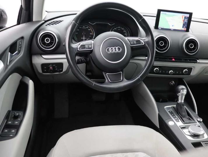 Photo 9 VIN: WAUZZZ8V7GA022936 - AUDI A3 SPORTBACK &#3912 