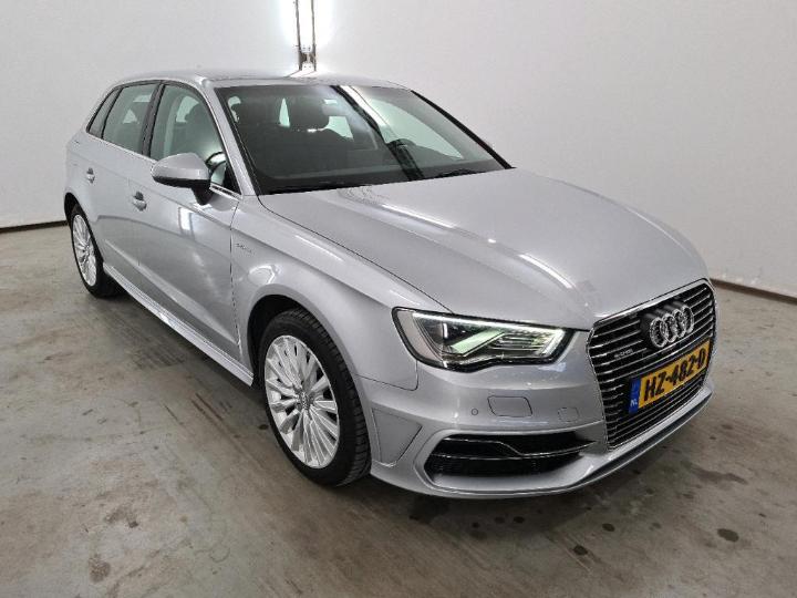 Photo 2 VIN: WAUZZZ8V7GA045164 - AUDI A3 SPORTBACK 