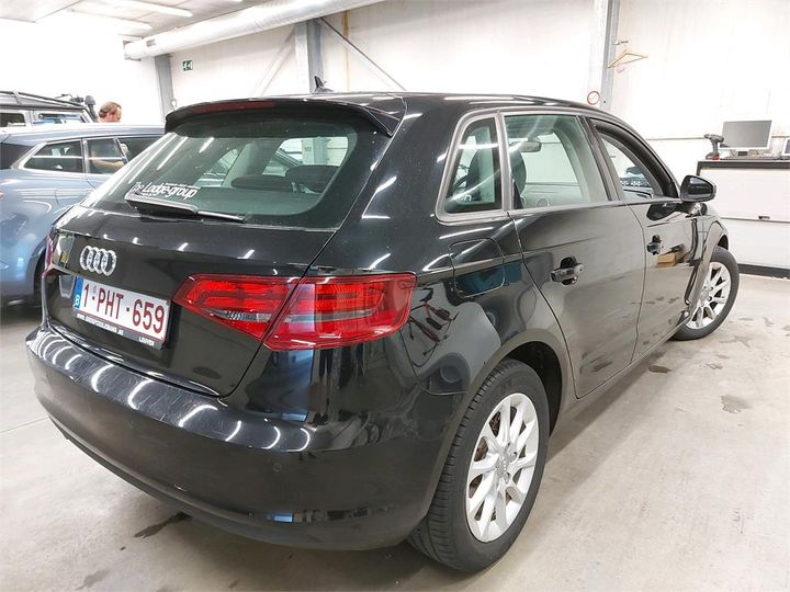 Photo 2 VIN: WAUZZZ8V7GA170813 - AUDI A3 SPORTBACK 