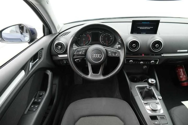 Photo 9 VIN: WAUZZZ8V7H1027930 - AUDI A3 BERLINE FL&#3916 