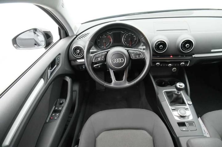 Photo 9 VIN: WAUZZZ8V7H1064489 - AUDI A3 BERLINE FL&#3916 