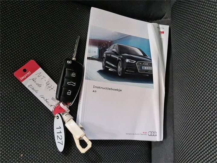 Photo 9 VIN: WAUZZZ8V7H1067151 - AUDI A3 