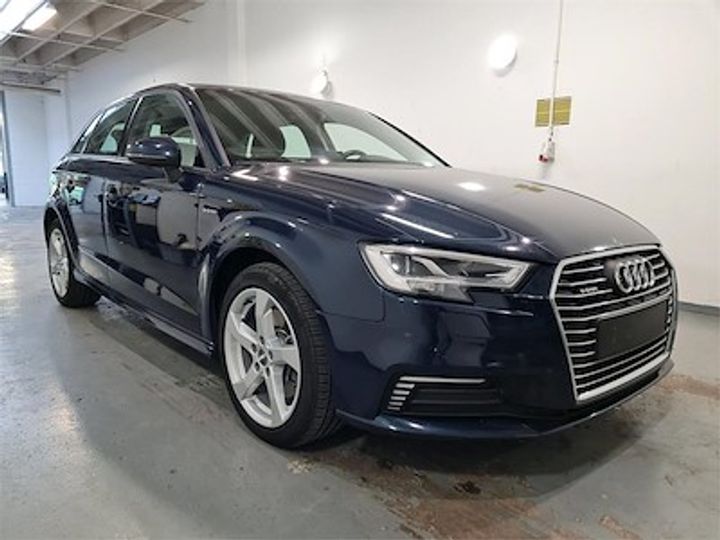 Photo 2 VIN: WAUZZZ8V7JA023690 - AUDI A3 SPORTBACK - 2017 