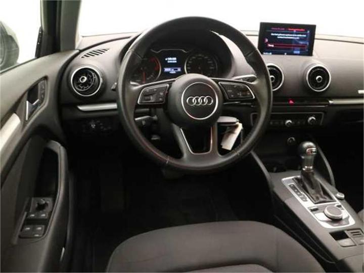 Photo 16 VIN: WAUZZZ8V7JA056592 - AUDI A3 