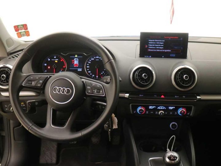 Photo 15 VIN: WAUZZZ8V7JA069570 - AUDI A3 