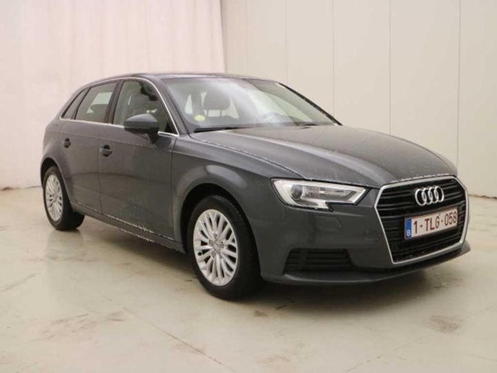 Photo 8 VIN: WAUZZZ8V7JA069570 - AUDI A3 