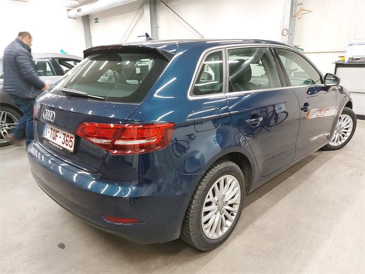 Photo 2 VIN: WAUZZZ8V7JA077345 - AUDI A3 SPORTBACK 