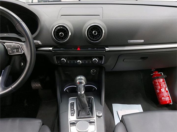 Photo 8 VIN: WAUZZZ8V7JA077345 - AUDI A3 SPORTBACK 